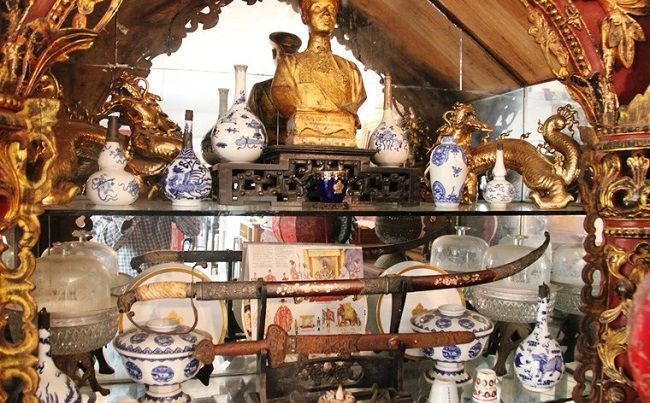 Phòng trưng bày triển lãm của ông Hoàng Văn Cường là Top 5 địa chỉ mua bán đồ cổ, sưu tầm cổ vật uy tín nhất TP.HCM