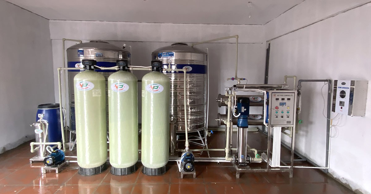 Cung ứng thiết bị và vật tư hỗ trợ vận hành hệ thống cấp nước.